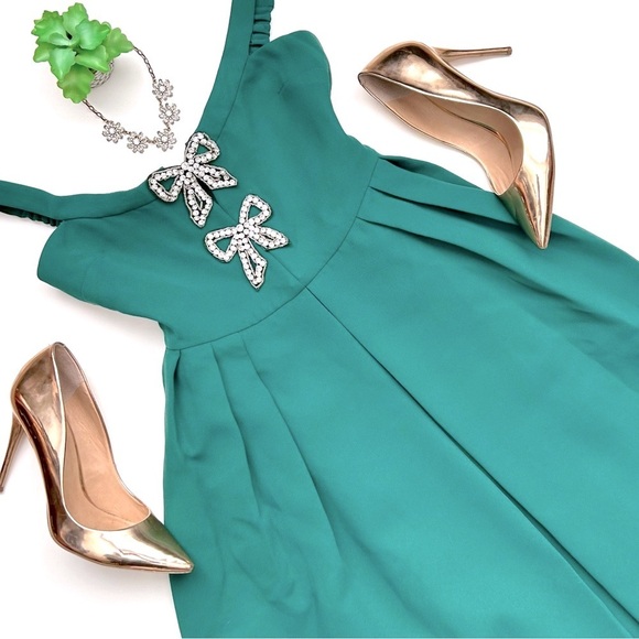Self-Portrait Crystal-Embellished Bow-Tie Off The Shoulder Crepe Midi Dress 6 - Picture 1 of 8